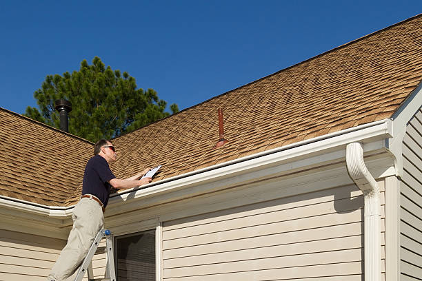 Best Roof Moss and Algae Removal  in Reed City, MI